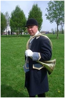 Pascal FOLIE, Veneur de Sainte Marie-Madeleine / Courcelles, sonneur de trompe de chasse